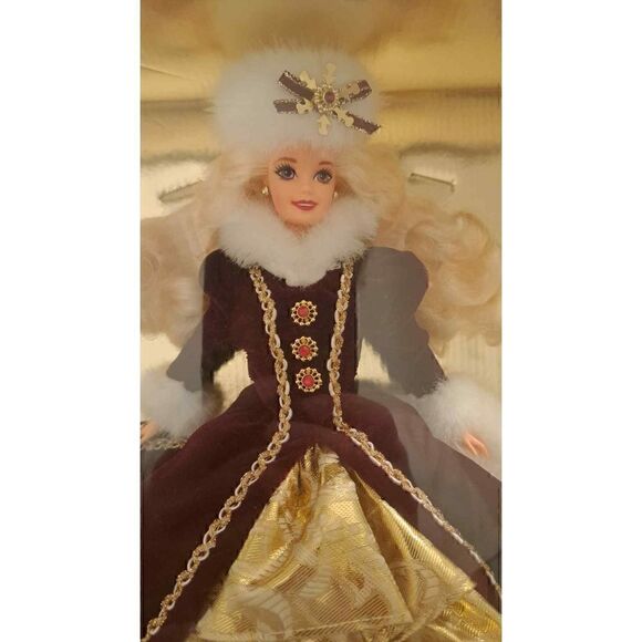 1996 Happy Holiday Barbie - Picture 2 of 3